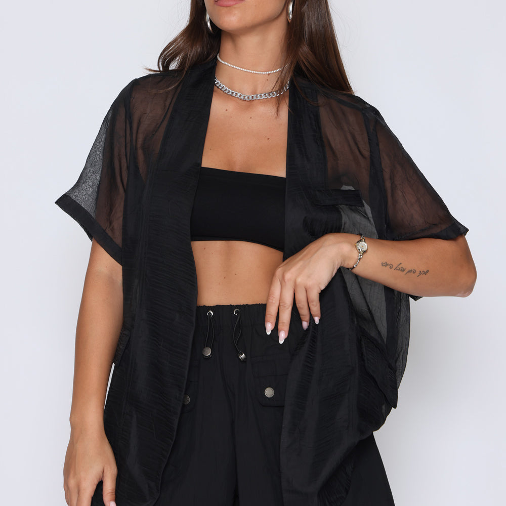 ג׳קט כפתור אחד שקוף