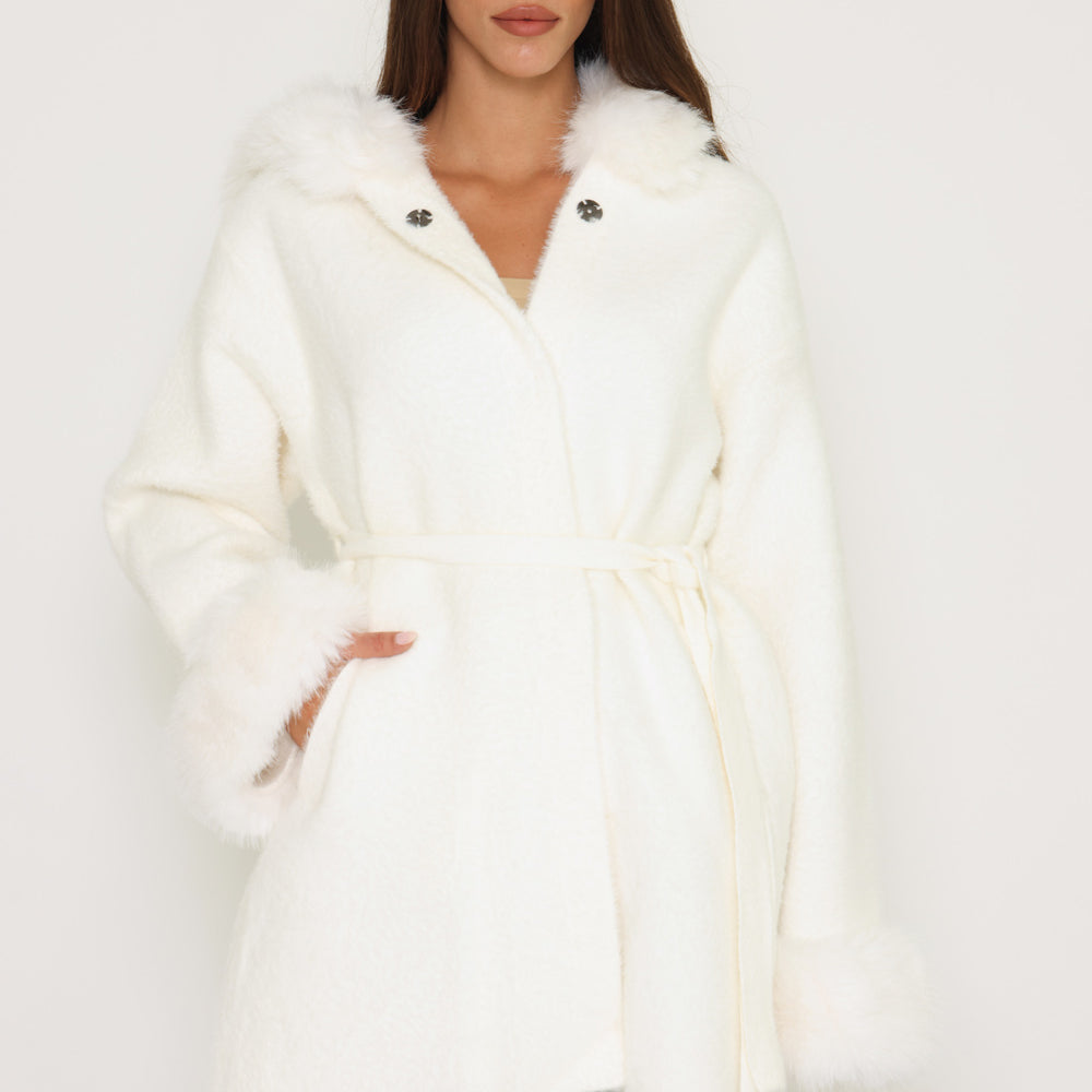 סריג קפוצ׳ון פרווה ארוך